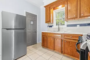 7839 Goode St, Houston, TX 77012 - Photo 3