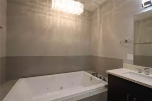 3215 Garrow St, Houston, TX 77003 - Photo 17