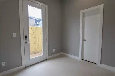 3215 Garrow Street, Houston, TX 77003 - Photo 3