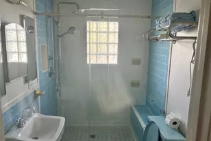 122 Bedford St, Houston, TX 77012 - Photo 5