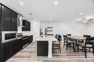 12305 Brandenburg Gate Dr, Houston, TX 77047 - Photo 5