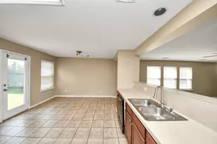 19702 Rippling Brook Ln, Tomball, TX 77375 - Photo 11