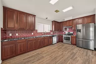 21839 Manitou Falls Ln, Katy, TX 77449 - Photo 17