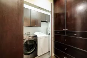 2022 Converse St, Houston, TX 77006 - Photo 17