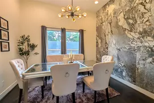 2022 Converse St, Houston, TX 77006 - Photo 9