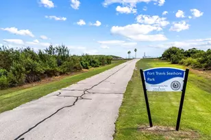 871 Surfview, Crystal Beach, TX 77650 - Photo 41