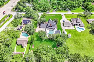 904 Layfair Pl, Friendswood, TX 77546 - Photo 47