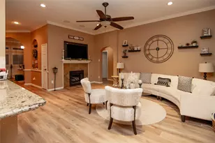 10926 Oakwood Dr, La Porte, TX 77571 - Photo 17