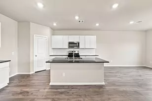 6719 Pebble Blf Ct, Cove, TX 77523 - Photo 7