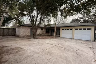 9219 Tooley Dr, Houston, TX 77031 - Photo 11