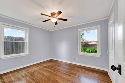 2231 Saxon Drive, Houston, TX 77018 - Photo 23