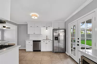 2231 Saxon Drive, Houston, TX 77018 - Photo 13