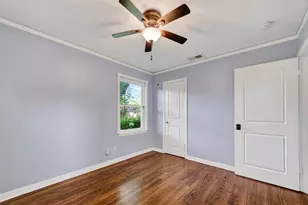 2231 Saxon Dr, Houston, TX 77018 - Photo 31