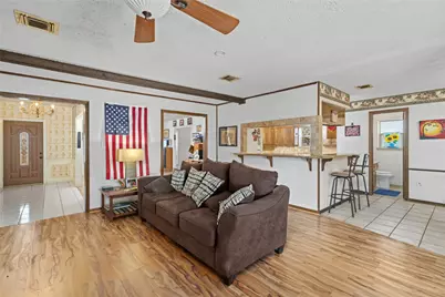 357 W Castle Harbour Drive, Friendswood, TX 77546 - Photo 17