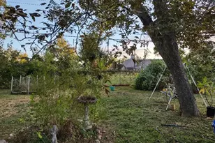 4725 Carleen Rd, Houston, TX 77092 - Photo 13