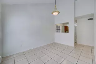 5906 Golden Forest Dr, Houston, TX 77092 - Photo 7