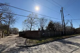 1227 W Little York Rd, Houston, TX 77091 - Photo 1