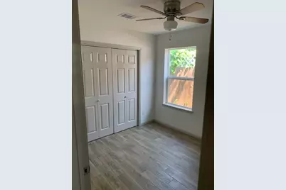 4533 Rosemont Street, Houston, TX 77051 - Photo 9