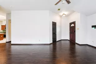 4525 Allegro Dr, Seabrook, TX 77586 - Photo 7