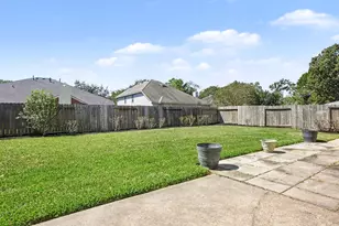 13711 Brighton Park Dr, Houston, TX 77044 - Photo 29