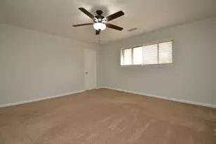 2711 Williamsburg Dr, Dickinson, TX 77539 - Photo 31