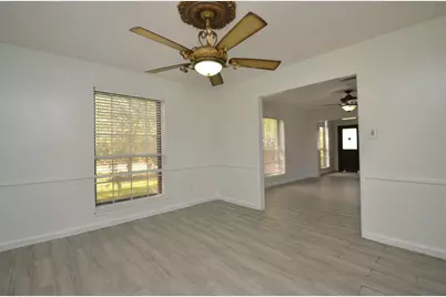 2711 Williamsburg Drive, Dickinson, TX 77539 - Photo 21