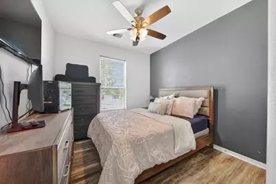 6407 Bayliss Valley Lane, Katy, TX 77449 - Photo 5