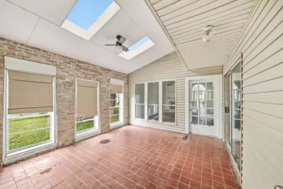 2236 Par Lane, Richmond, TX 77469 - Photo 3