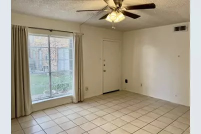 121 E 12th Street #2, Houston, TX 77008 - Photo 13