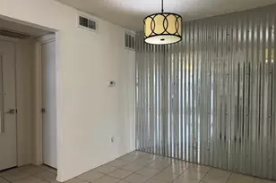 121 E 12th St, Houston, TX 77008 - Photo 15