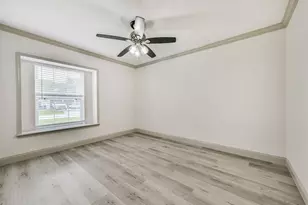 2005 Cheryl Dr, Pearland, TX 77581 - Photo 15