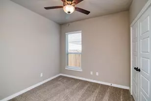 9896 Grosbeak Ln, Magnolia, TX 77354 - Photo 17