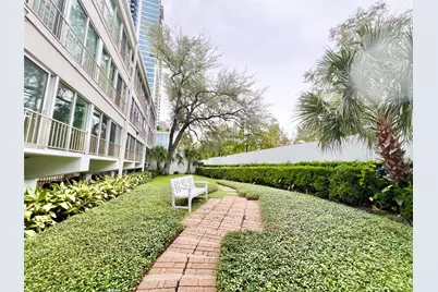 5050 Ambassador Way #210, Houston, TX 77056 - Photo 21