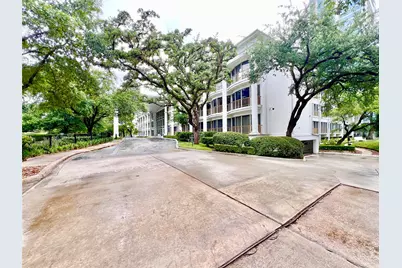 5050 Ambassador Way #210, Houston, TX 77056 - Photo 3