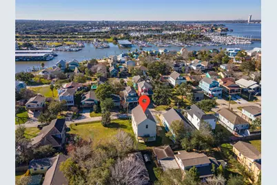 701 Pine Road, Clear Lake Shores, TX 77565 - Photo 3