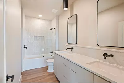 701 Pine Road, Clear Lake Shores, TX 77565 - Photo 33