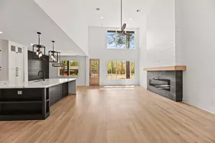 17068 Lively Rd, Waller, TX 77484 - Photo 3