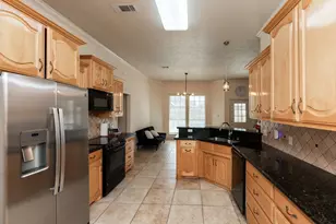 6185 Bankston Ln, Beaumont, TX 77706 - Photo 7