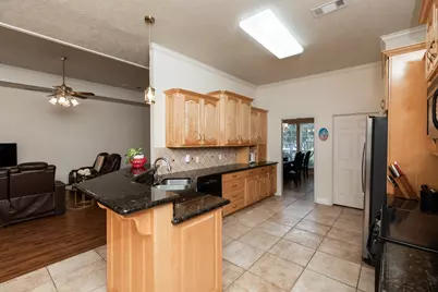 6185 Bankston Lane, Beaumont, TX 77706 - Photo 9