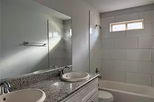 4509 Larkspur St, Houston, TX 77051 - Photo 13