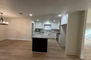 70 Brookflower Rd, The Woodlands, TX 77380 - Photo 7