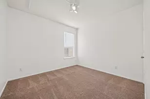 9238 Carlin Bend Ln, Houston, TX 77095 - Photo 17
