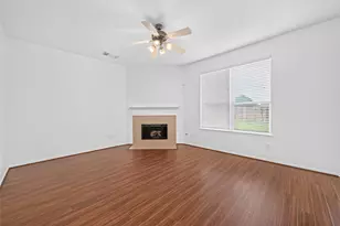 9238 Carlin Bend Ln, Houston, TX 77095 - Photo 15