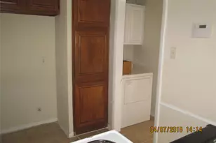 10834 A Sugar Hill Dr, Houston, TX 77042 - Photo 5