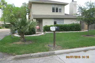 10834 A Sugar Hill Dr, Houston, TX 77042 - Photo 9