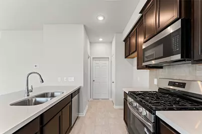 1377 Mixander Way, La Porte, TX 77571 - Photo 11