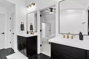 324 S Opulent Dr, Montgomery, TX 77316 - Photo 37