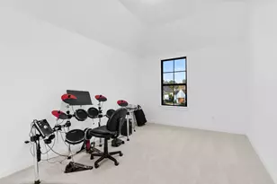 324 S Opulent Dr, Montgomery, TX 77316 - Photo 39