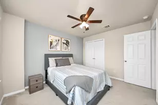 8402 Northern Pintail Dr, Houston, TX 77049 - Photo 33