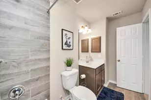 8402 Northern Pintail Dr, Houston, TX 77049 - Photo 41